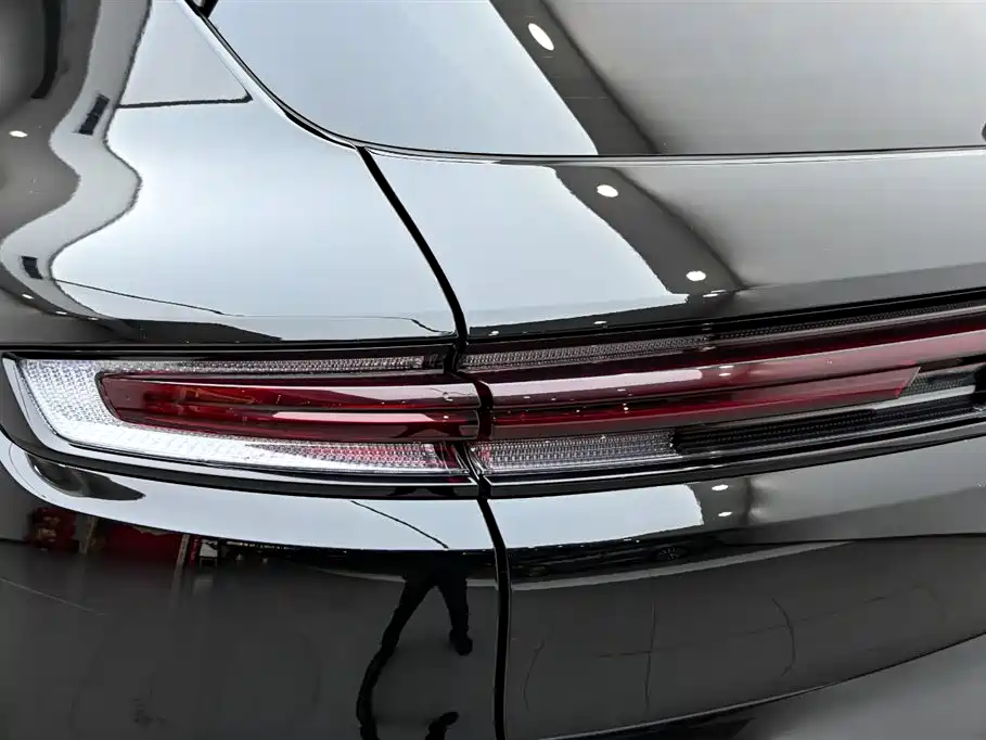 Porsche Cayenne — фото 10
