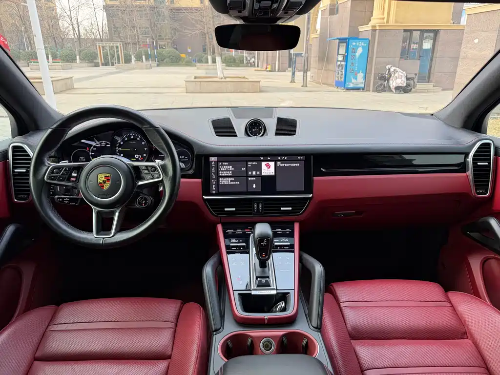Porsche Cayenne Hybrid — фото 6