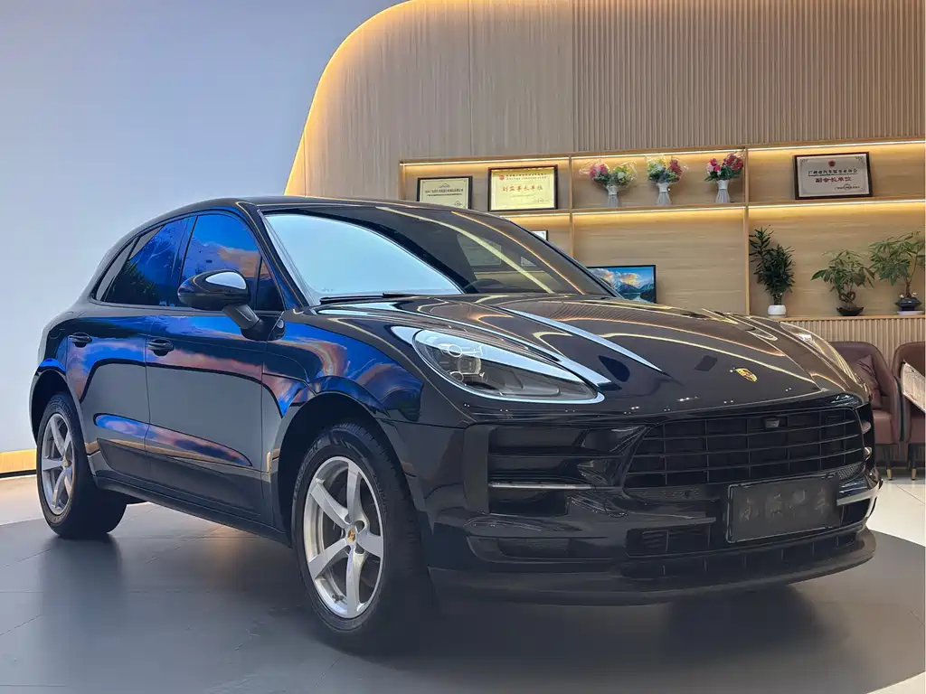Porsche Macan — фото 2