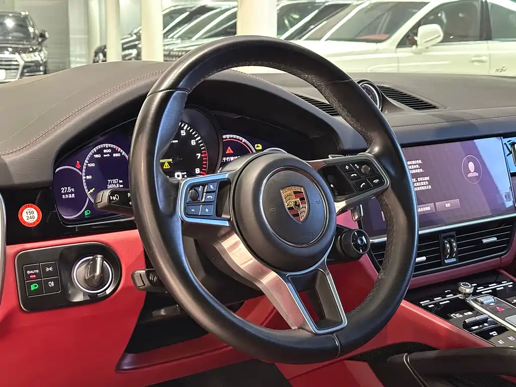 Porsche Cayenne Hybrid — фото 10