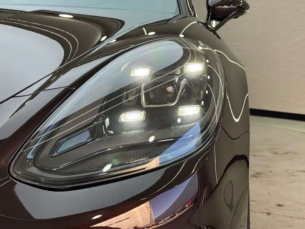 Porsche Panamera — фото 10
