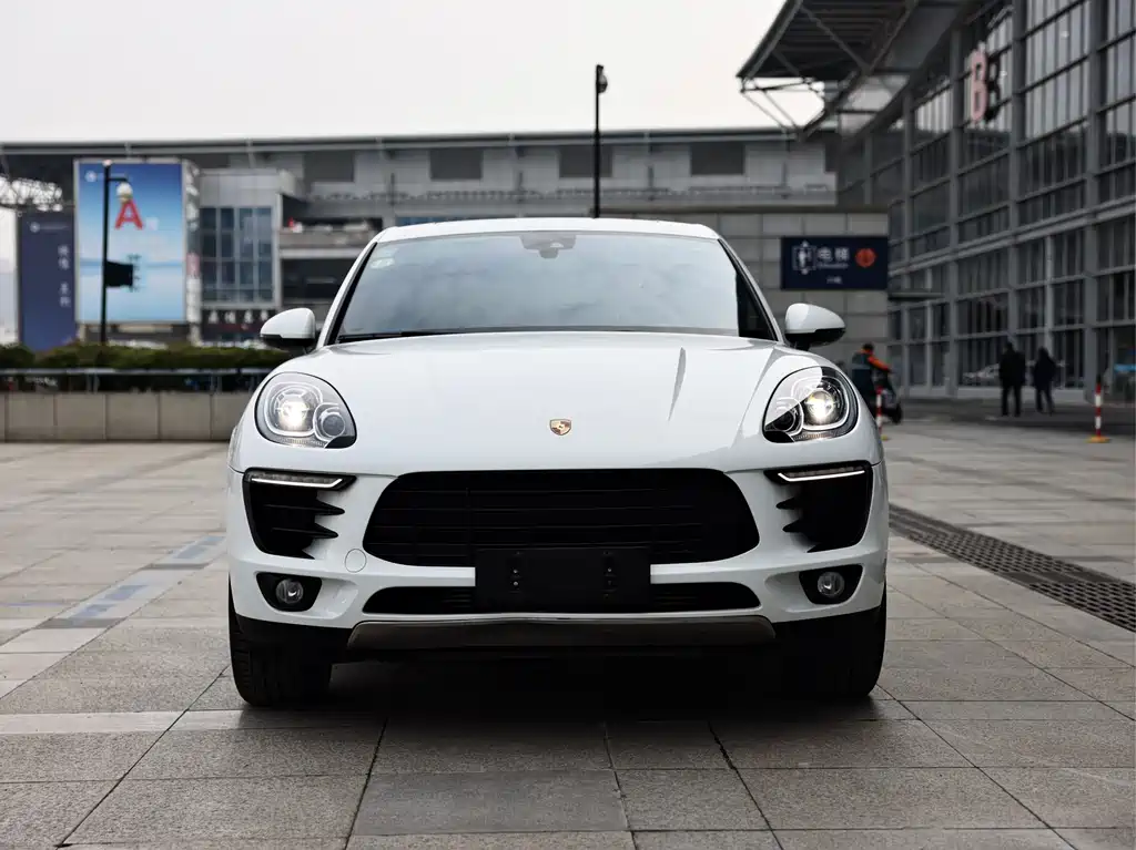 Porsche Macan — фото 2