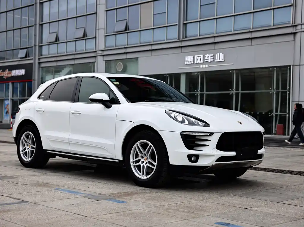 Porsche Macan — фото 3
