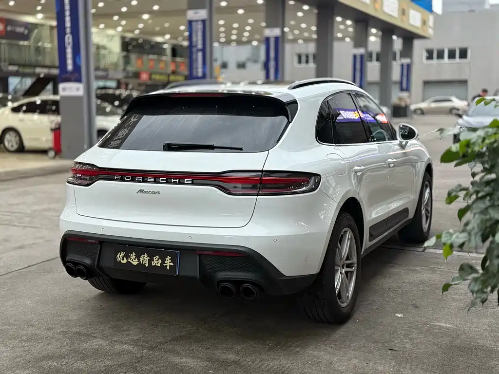 Porsche Macan — фото 9