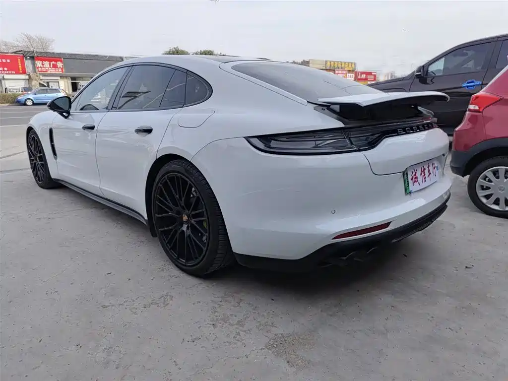 Porsche Panamera Hybrid — фото 6