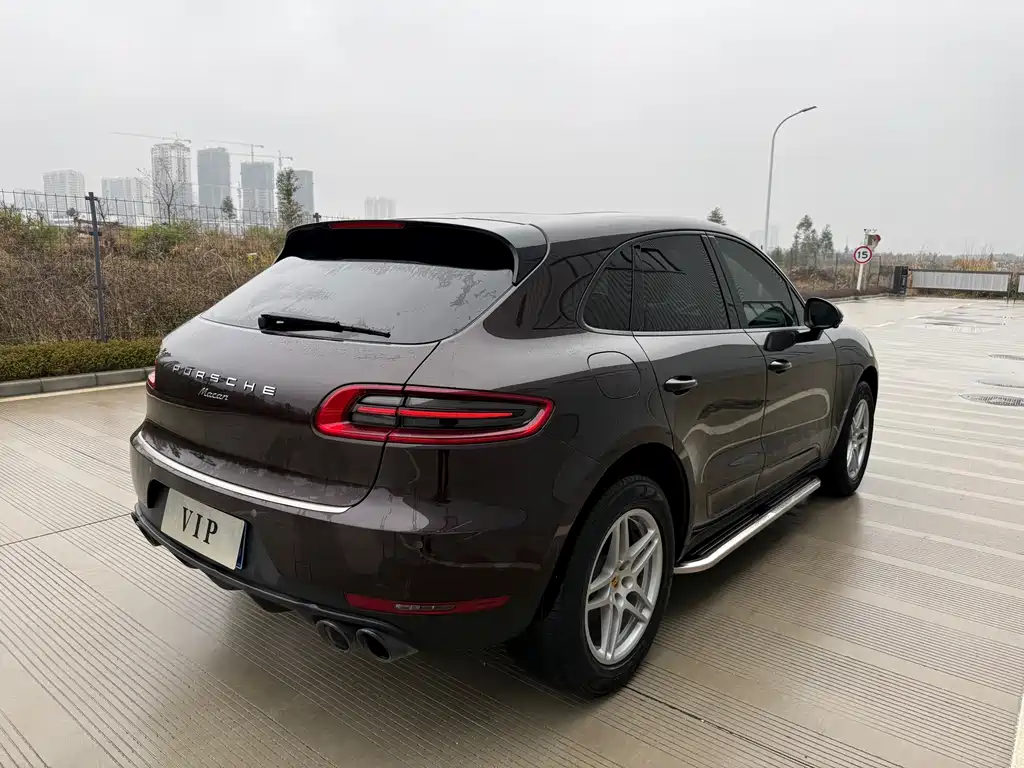 Porsche Macan — фото 5