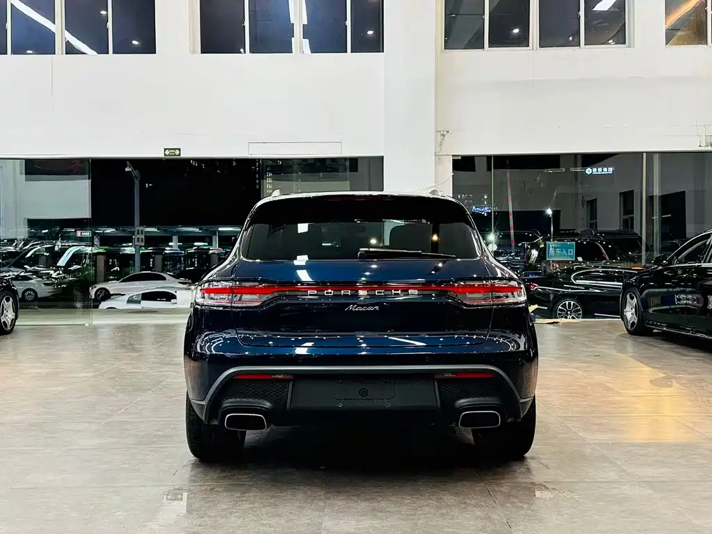 Porsche Macan — фото 5