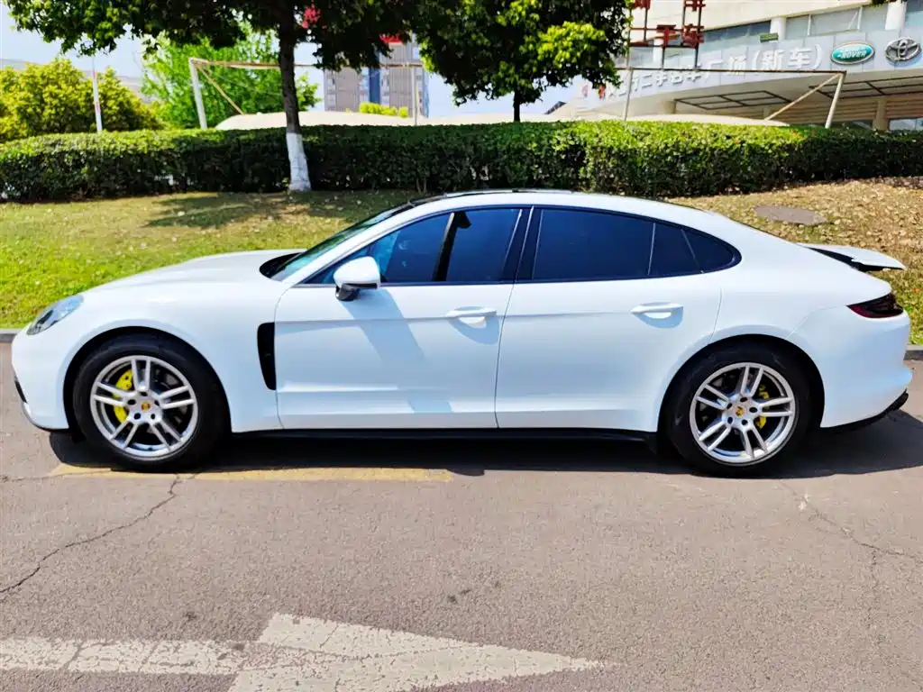 Porsche Panamera — фото 3