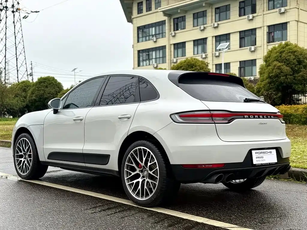 Porsche Macan — фото 3