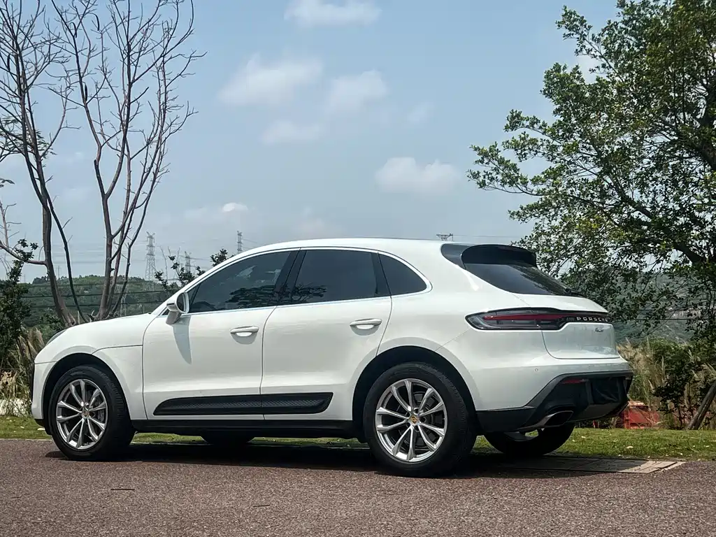 Porsche Macan — фото 9