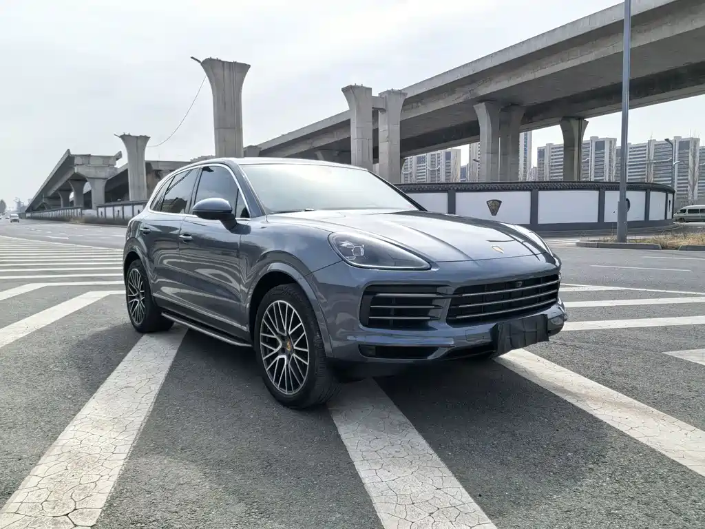 Porsche Cayenne — фото 3