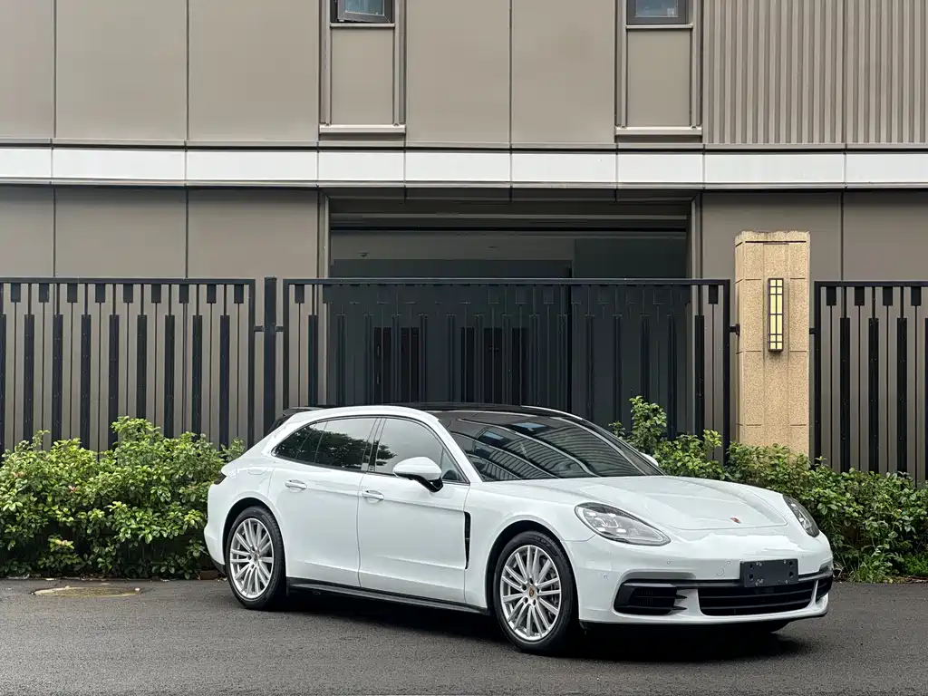 Porsche Panamera — фото 3