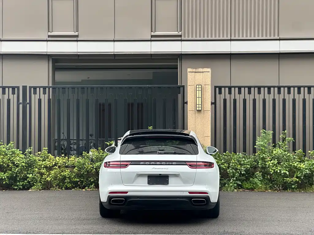 Porsche Panamera — фото 5
