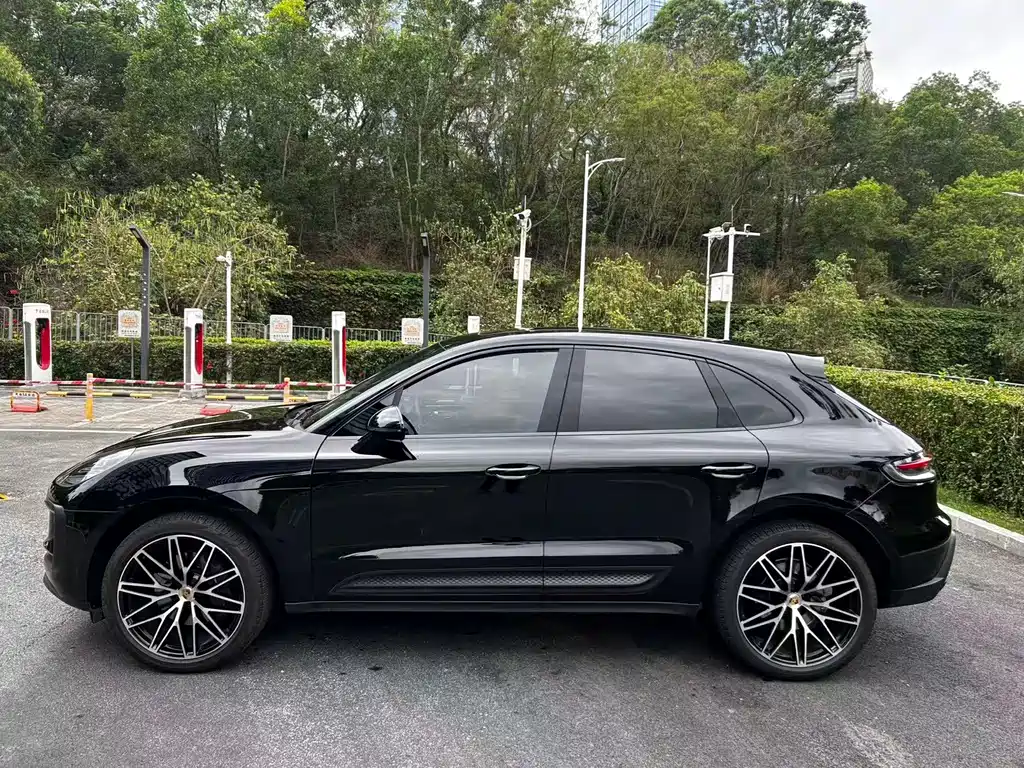 Porsche Macan — фото 3