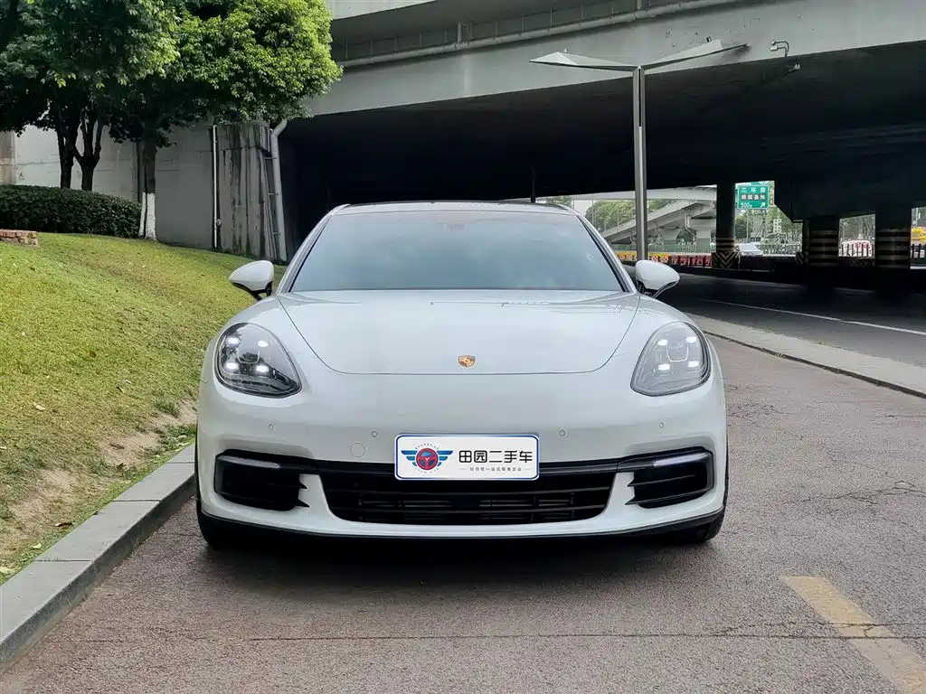 Porsche Panamera — фото 2