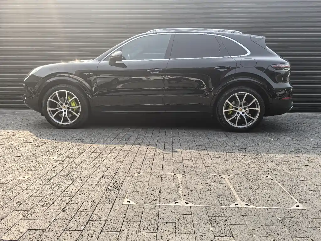Porsche Cayenne Hybrid — фото 2