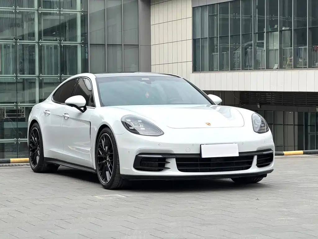 Porsche Panamera — фото 3