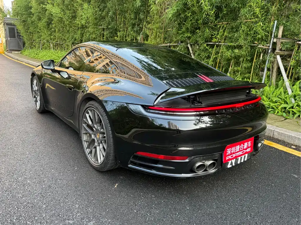 Porsche 911 — фото 4