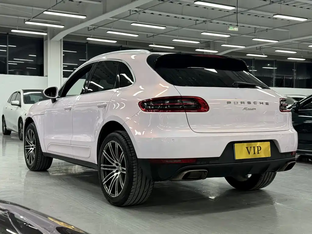 Porsche Macan — фото 6