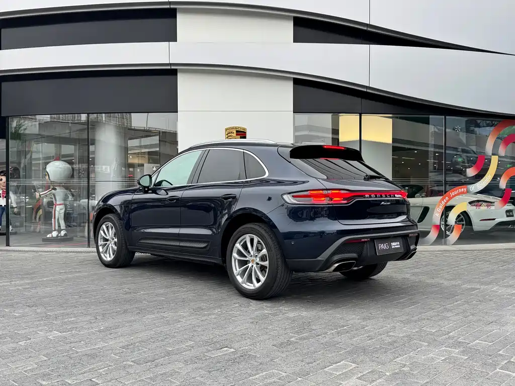 Porsche Macan — фото 6