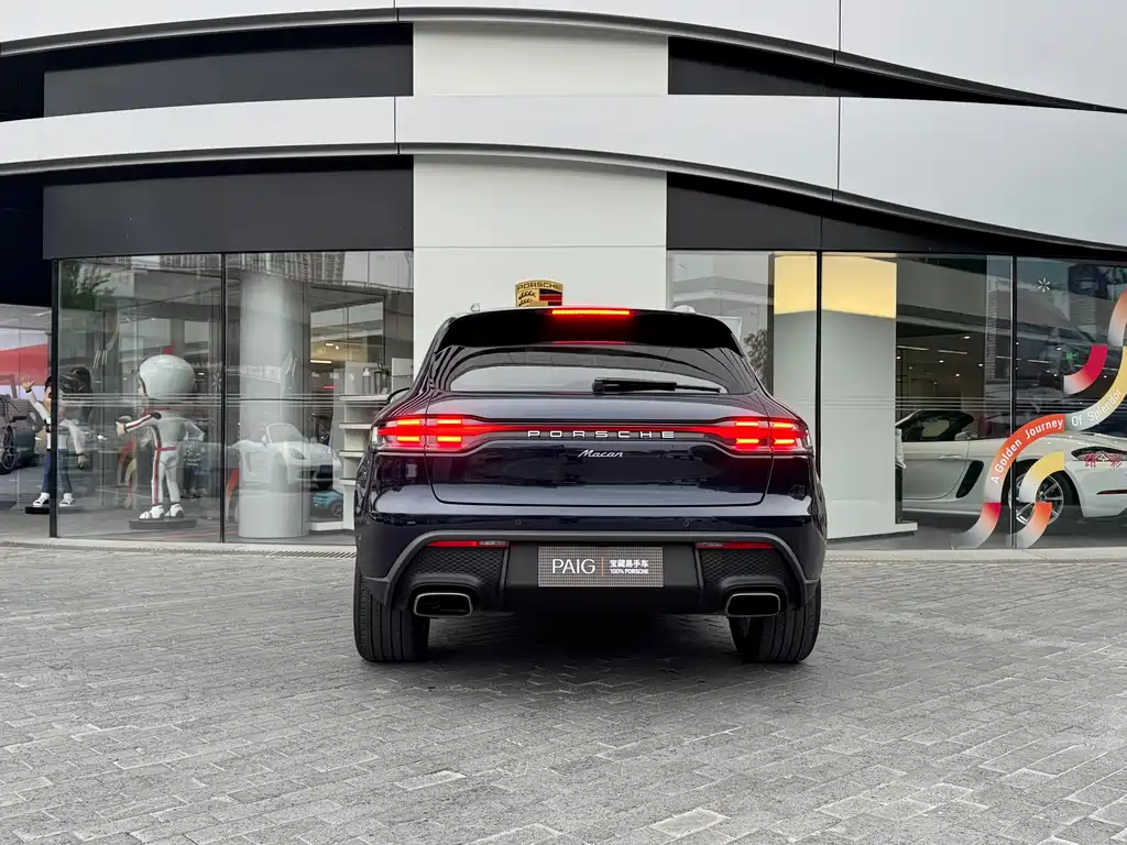 Porsche Macan — фото 7