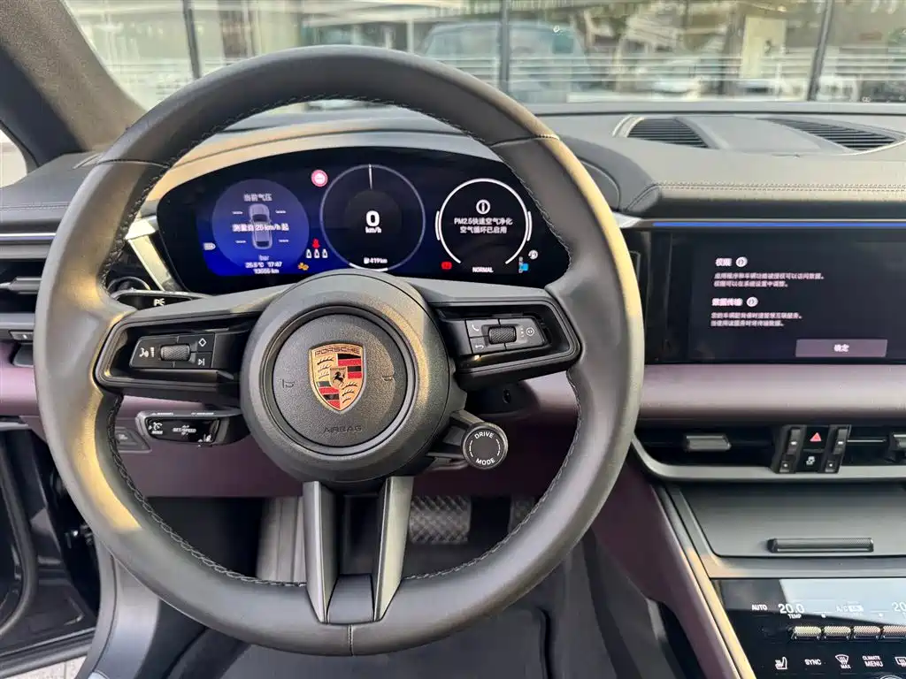 Porsche Macan EV — фото 6