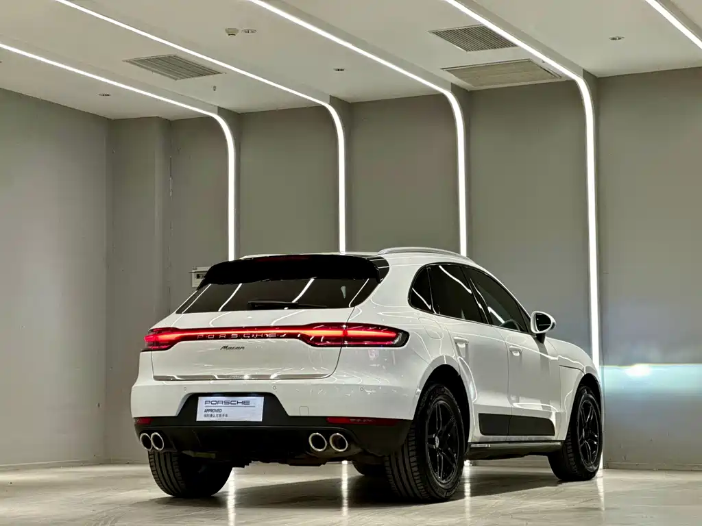 Porsche Macan — фото 8