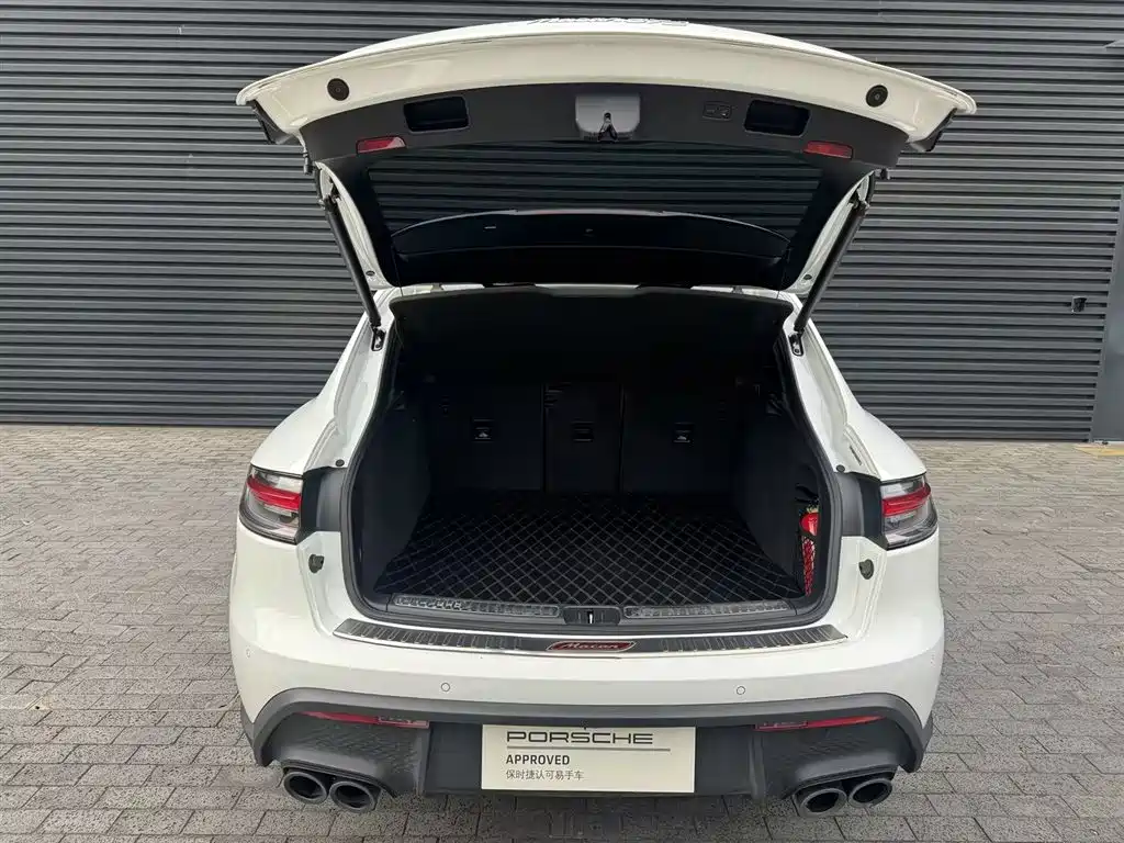 Porsche Macan — фото 10