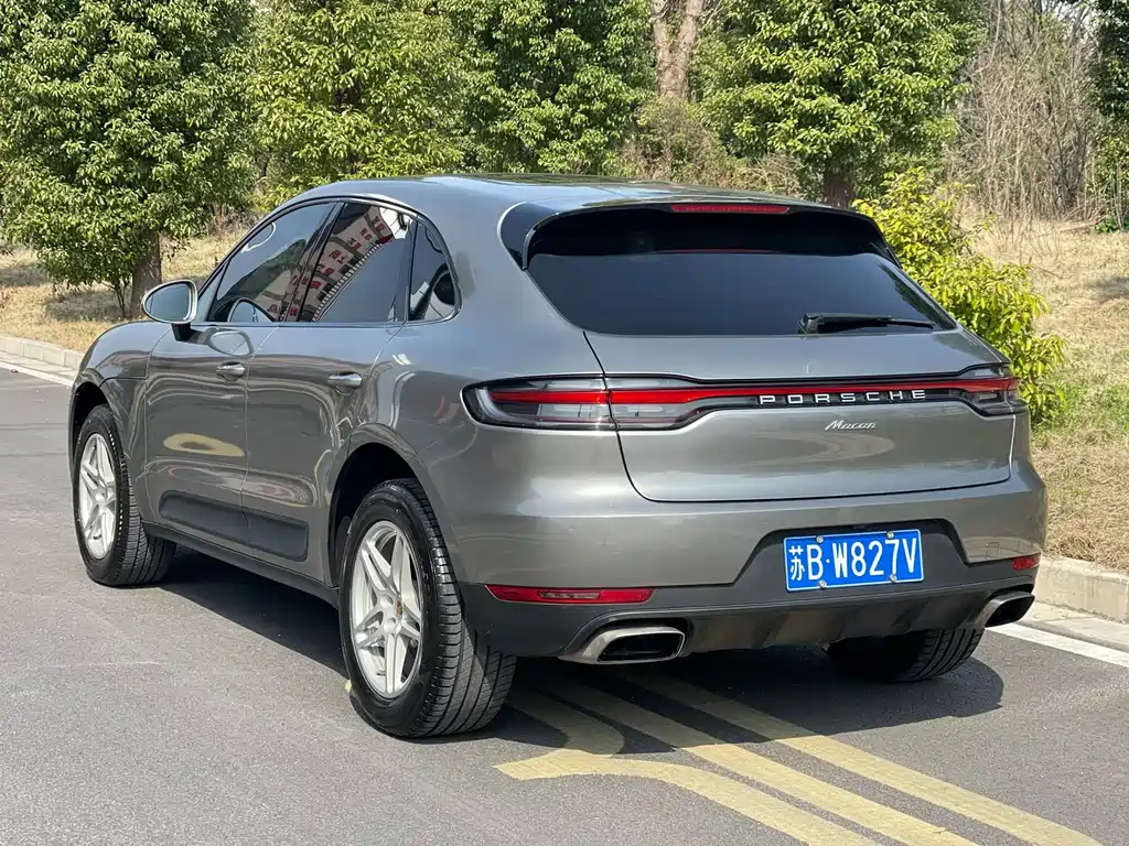 Porsche Macan — фото 6