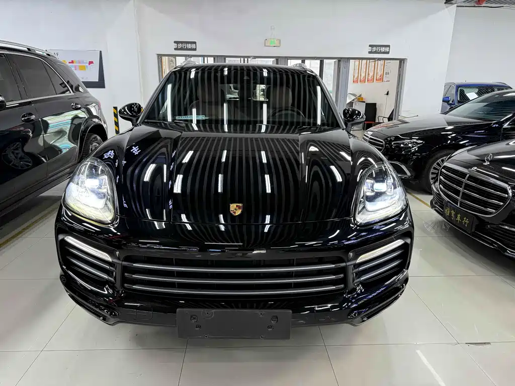 Porsche Cayenne Hybrid — фото 2