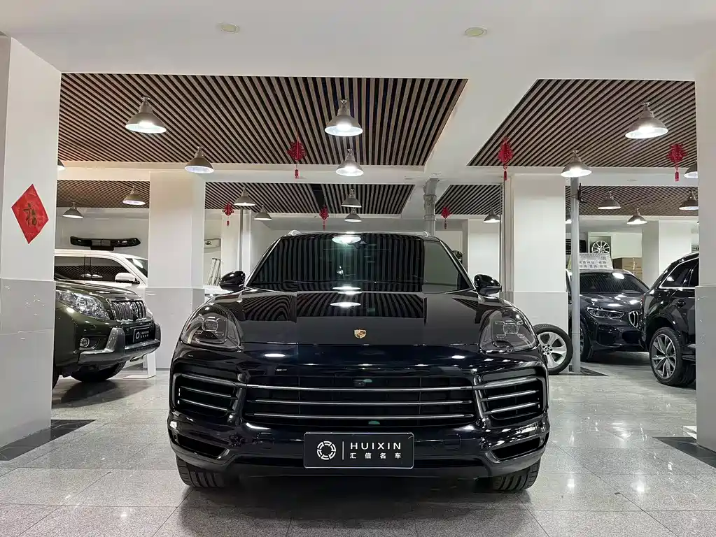 Porsche Cayenne — фото 2