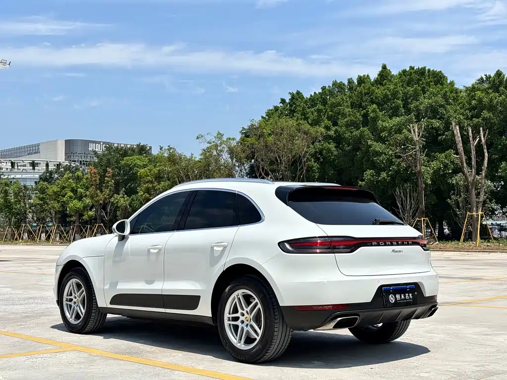 Porsche Macan — фото 4