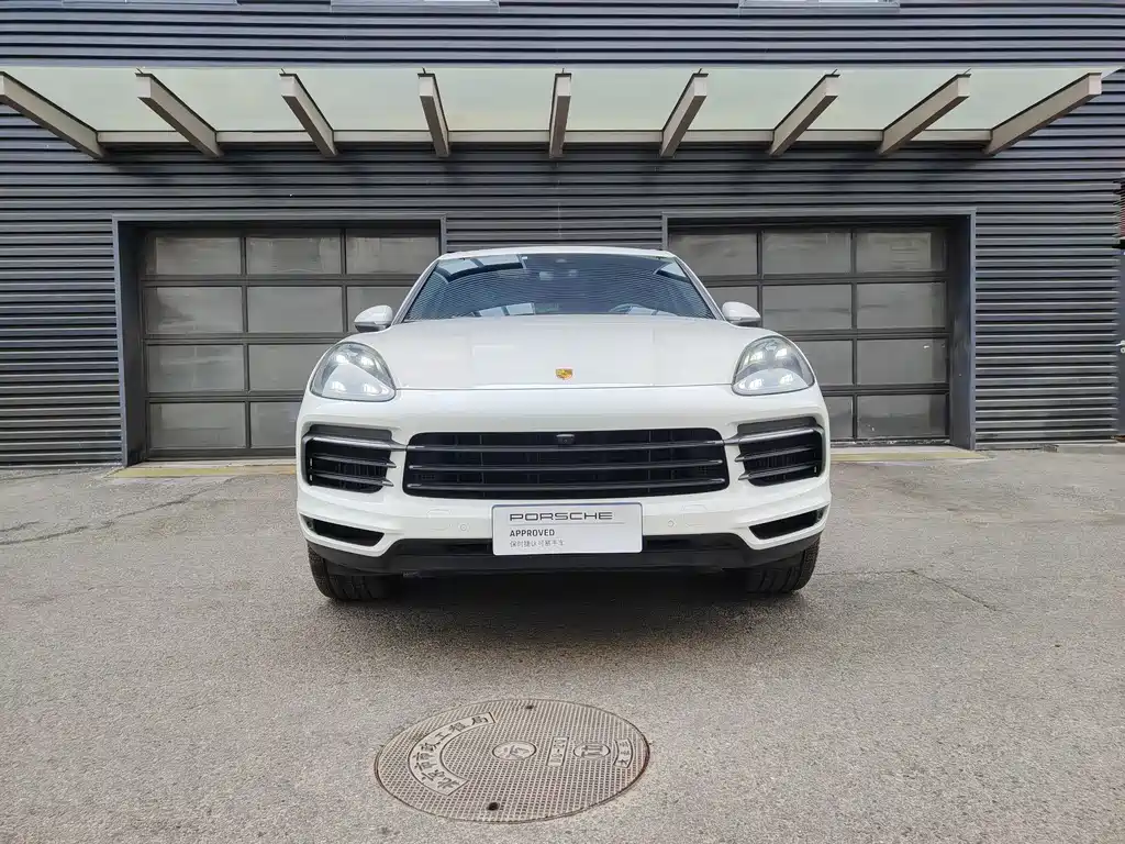Porsche Cayenne — фото 2