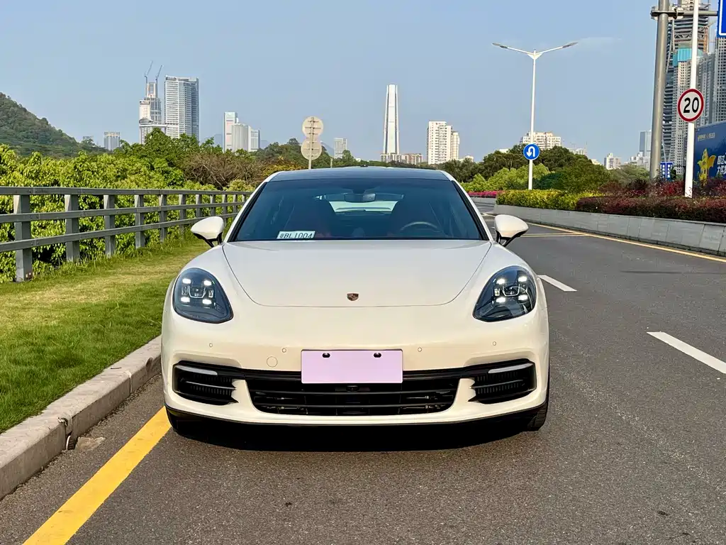 Porsche Panamera — фото 2