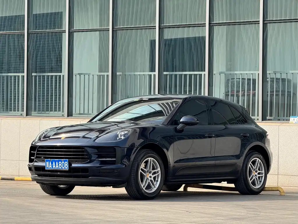 Porsche Macan — фото 3