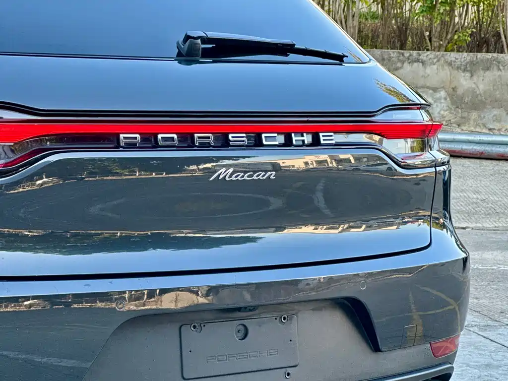 Porsche Macan — фото 8