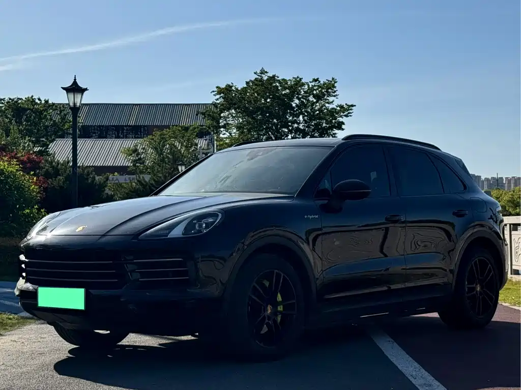 Porsche Cayenne Hybrid — фото 3