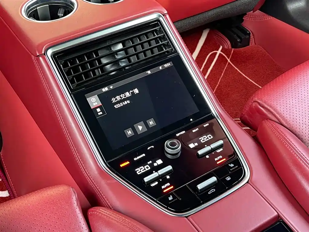 Porsche Panamera — фото 13