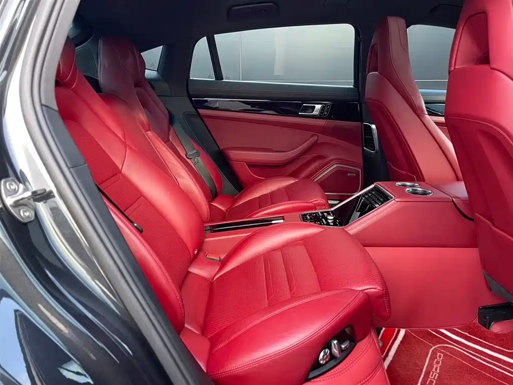 Porsche Panamera — фото 10