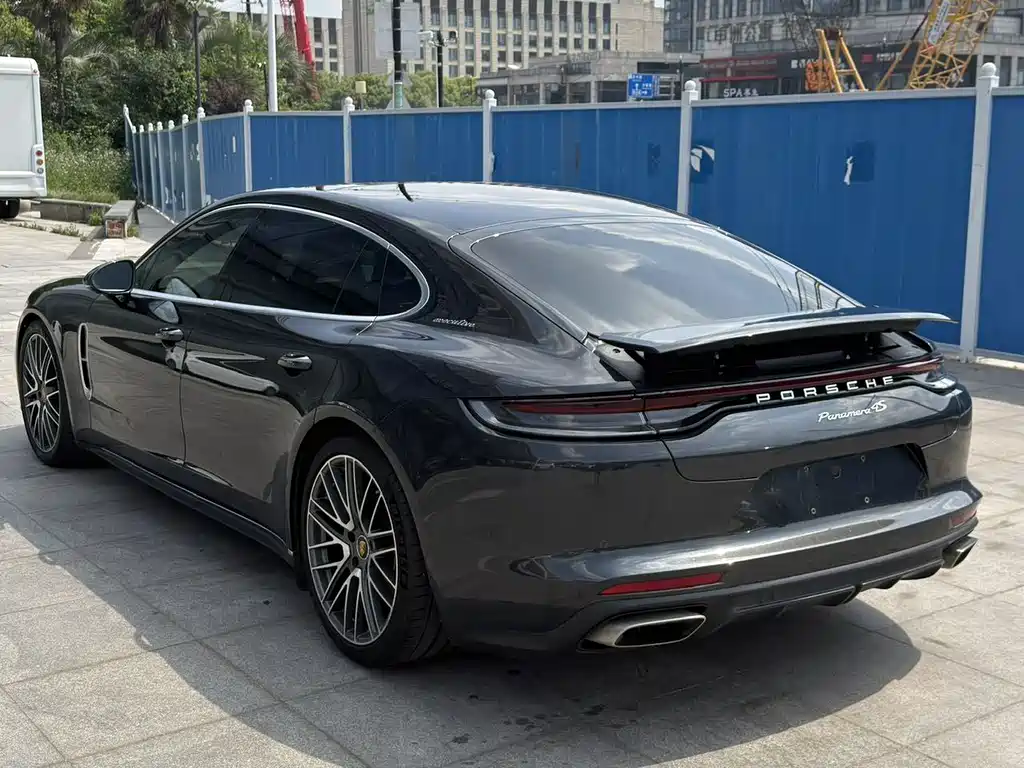 Porsche Panamera — фото 5