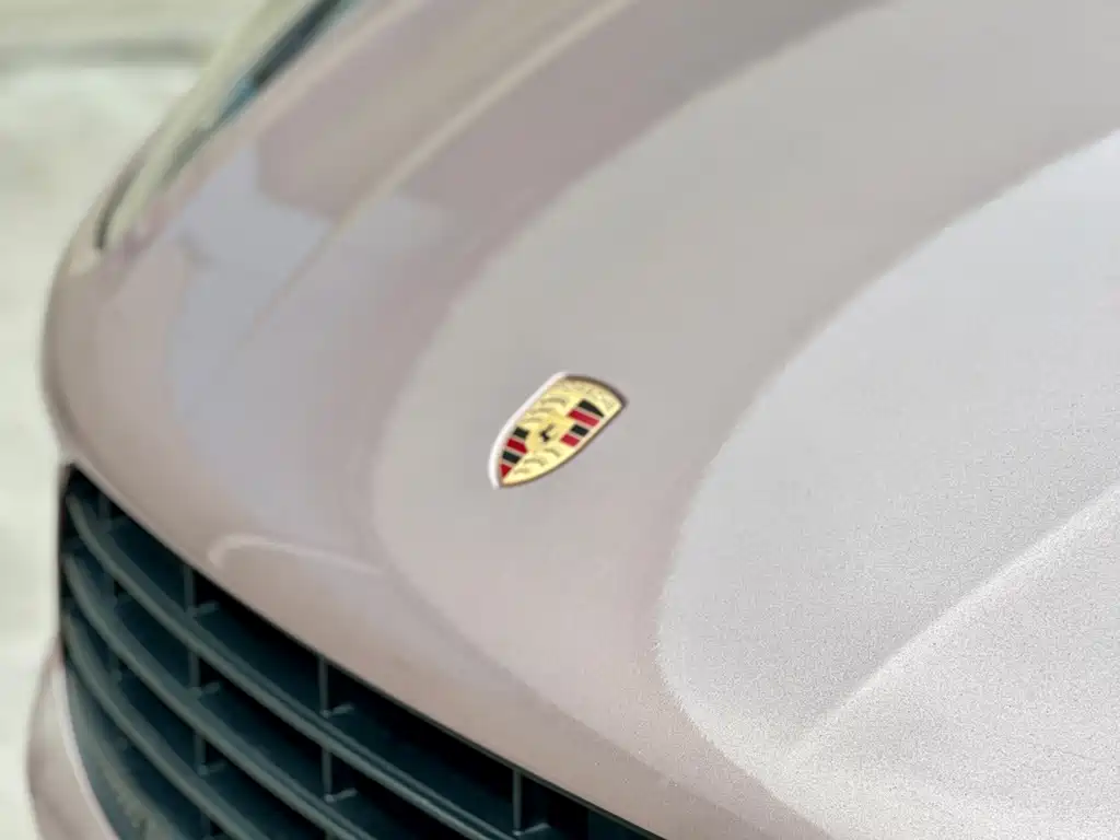 Porsche Macan — фото 19