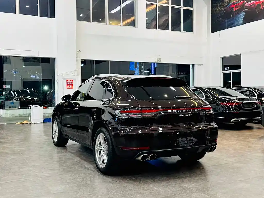 Porsche Macan — фото 4