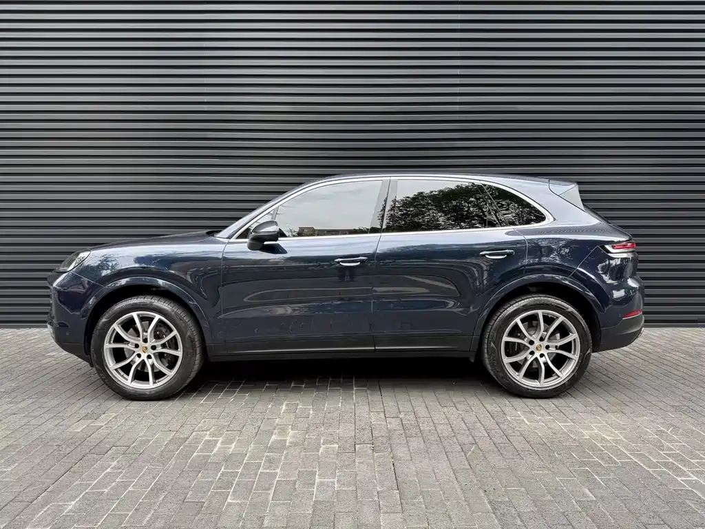Porsche Cayenne — фото 2