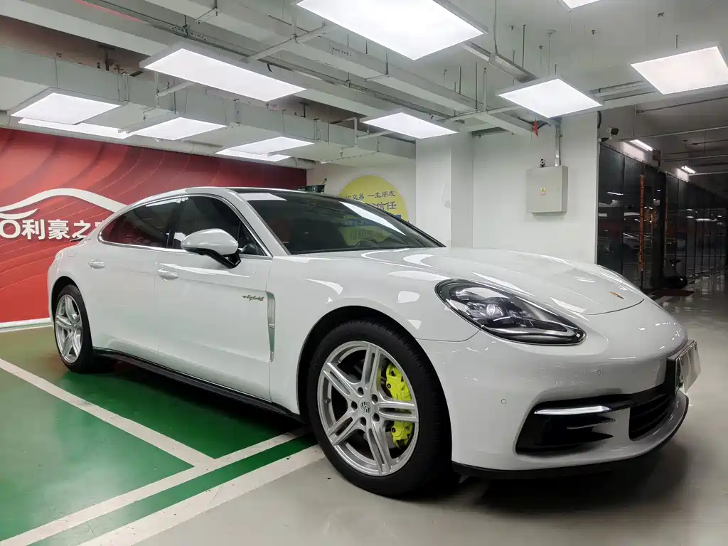 Porsche Panamera Hybrid — фото 3