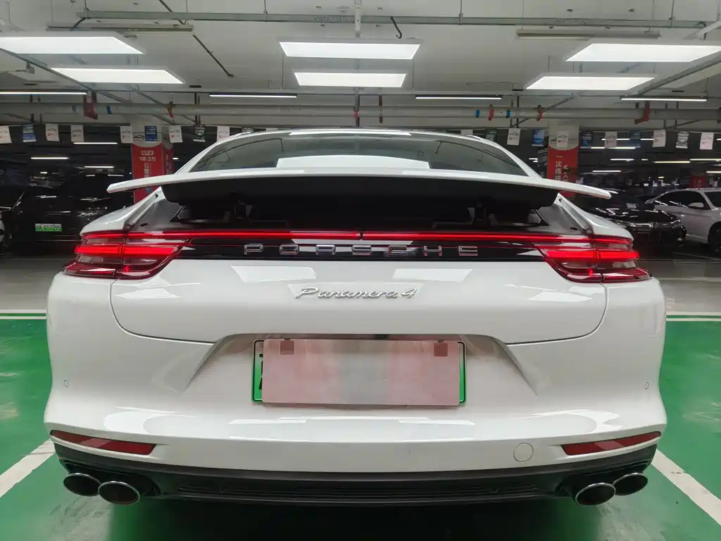 Porsche Panamera Hybrid — фото 6