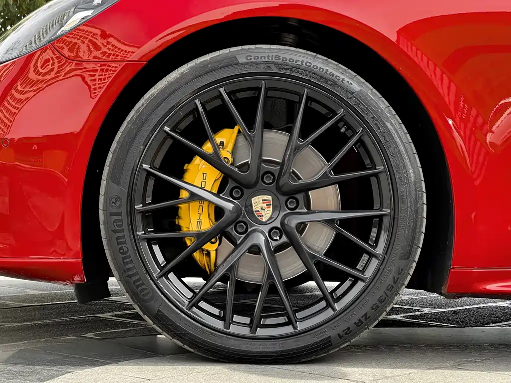 Porsche Panamera — фото 6