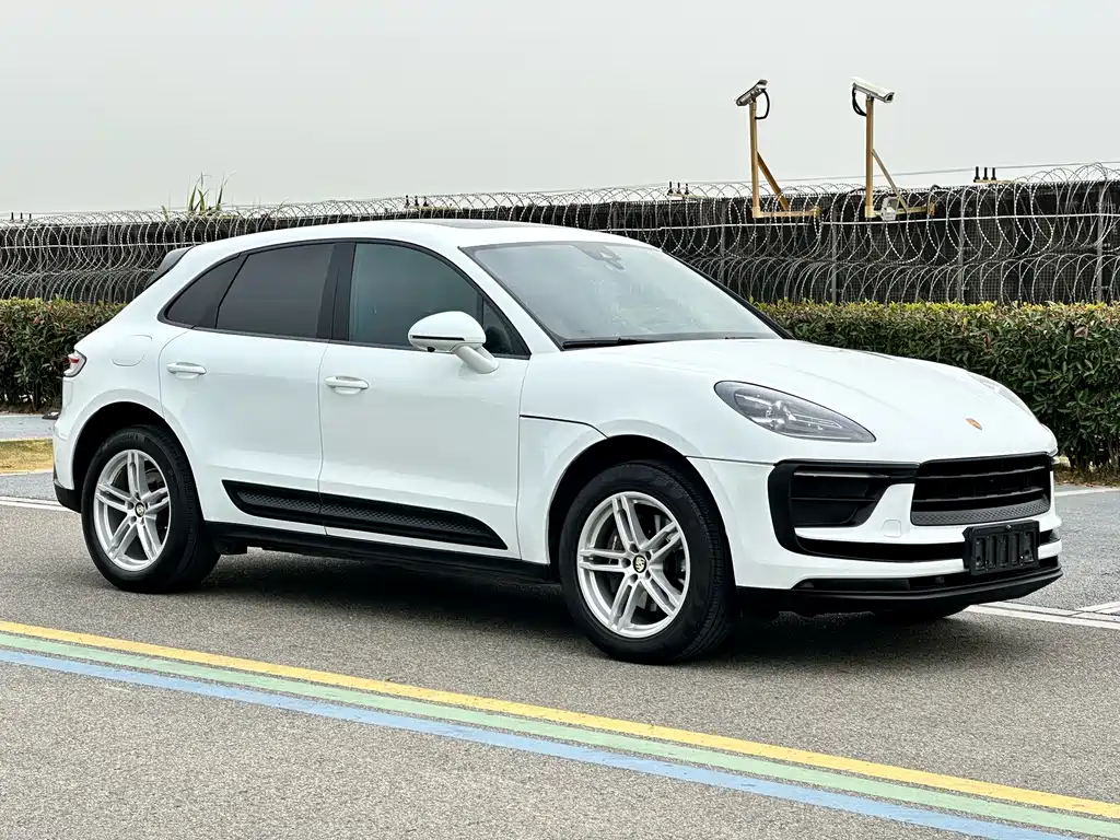 Porsche Macan — фото 3