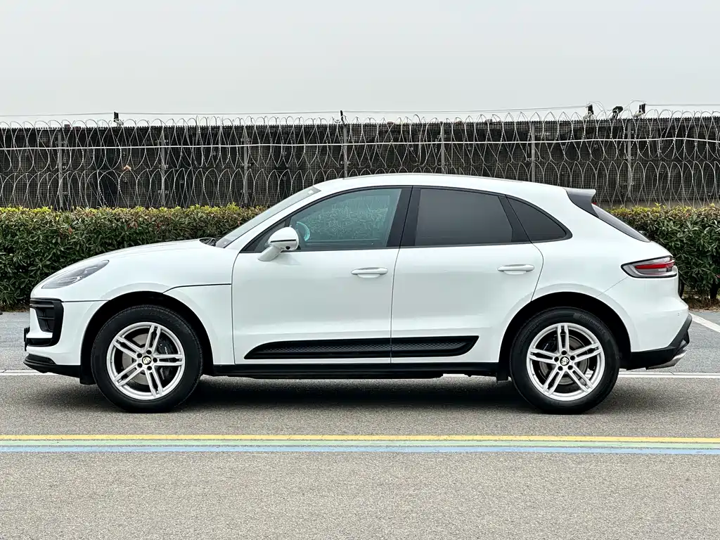 Porsche Macan — фото 4