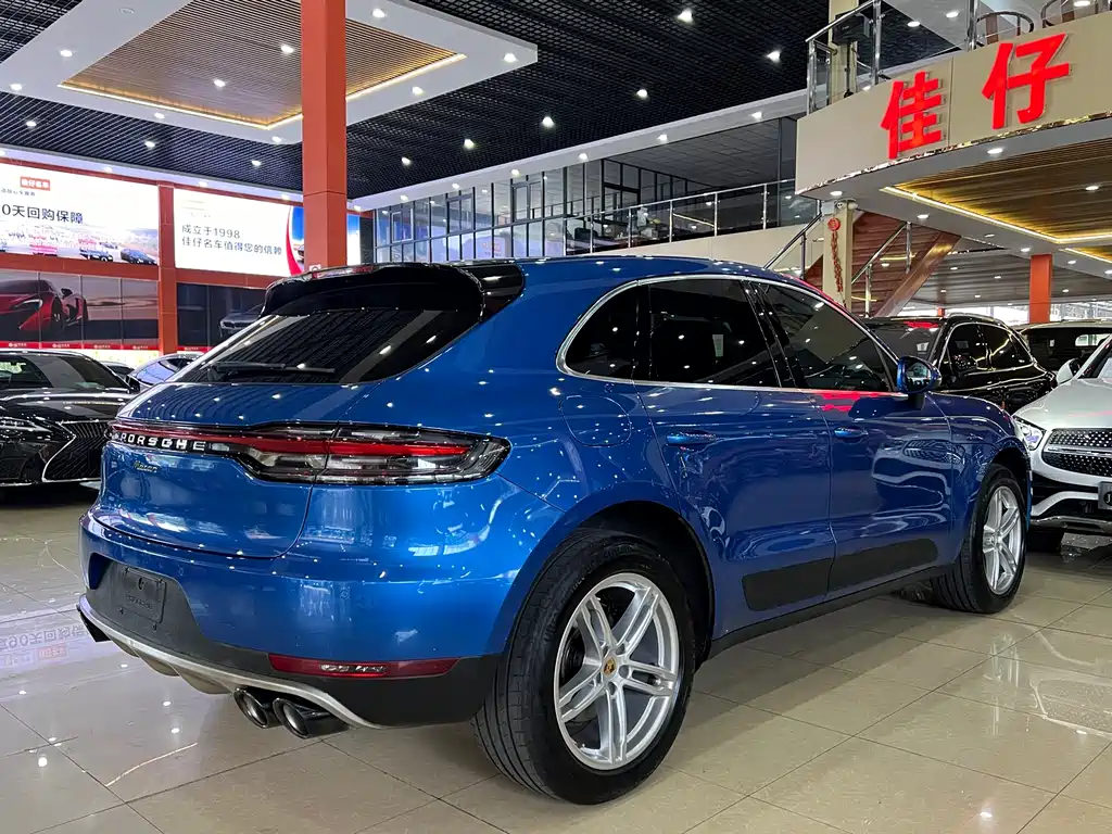 Porsche Macan — фото 5