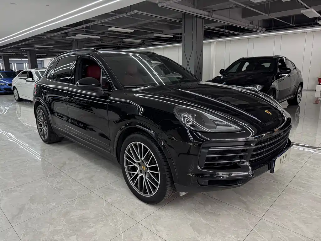 Porsche Cayenne — фото 3